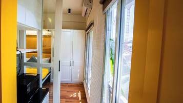 Grand Room | In-room safe, individually decorated, individually furnished, desk