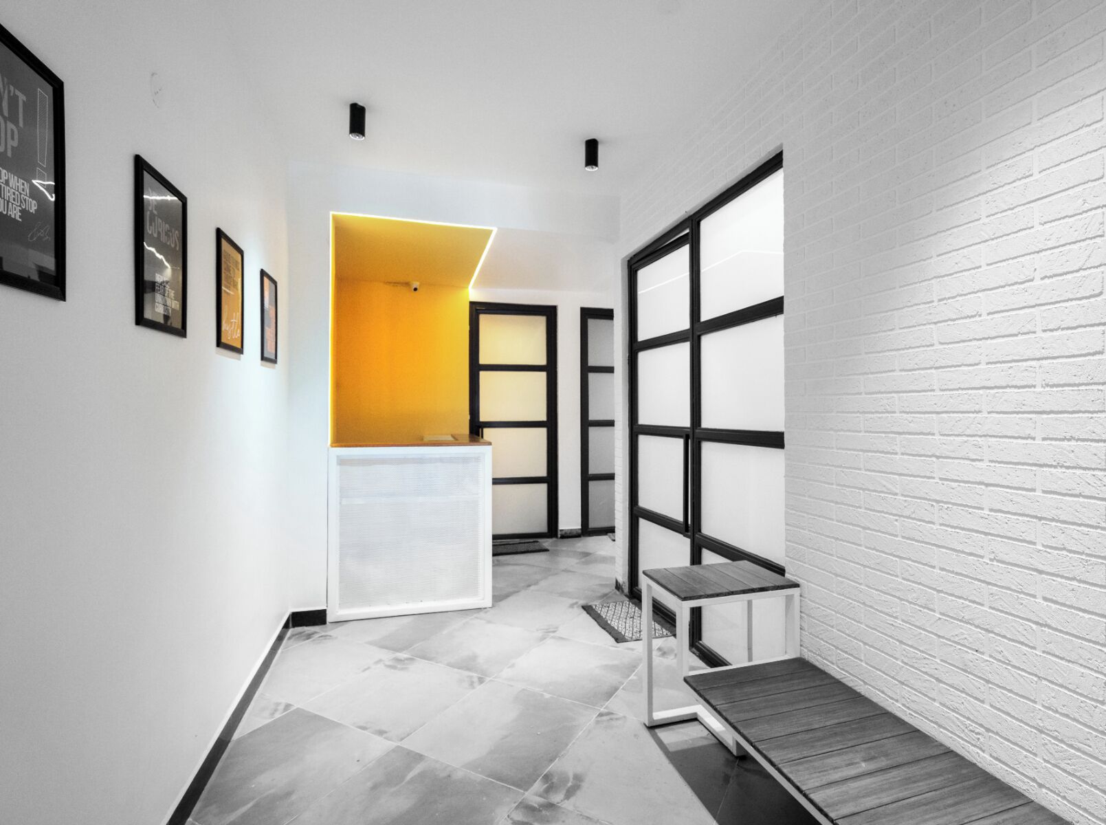 Habitación Grand | Caja fuerte, decoración individual, mobiliario individual y escritorio