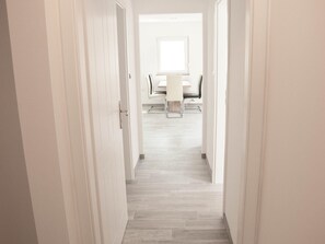 Departamento, baño en la habitación, vista a la montaña (David) | Wifi gratis y ropa de cama