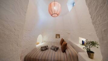 2 camere, con stile personalizzato, con arredamento individuale