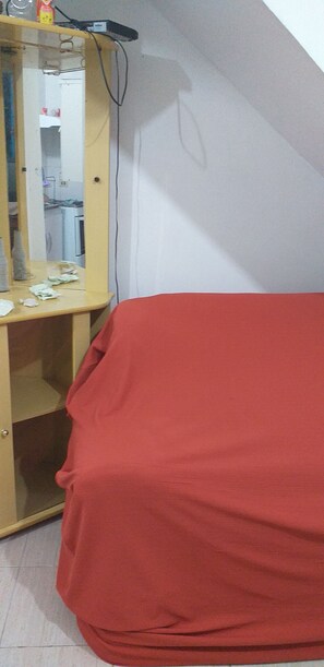2 bedrooms, iron/ironing board, bed sheets - Practical and cozy (Jardim Guanhembu)