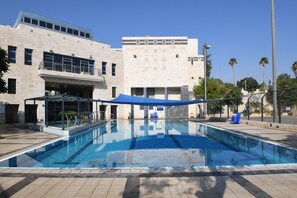 Seasonal outdoor pool - HI Beit Shean Hostel (Emek HaMaayanot)