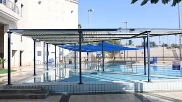 季節限定屋外プール