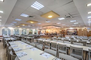 Free daily buffet breakfast  - HI Karei Deshe Hostel (Emek HaYarden)