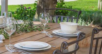 TD Il Vecchio Fienile Outdoor Kitchen with Pool View