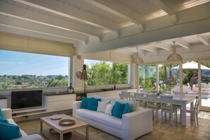 Villa, 4 Schlafzimmer | Wohnzimmer