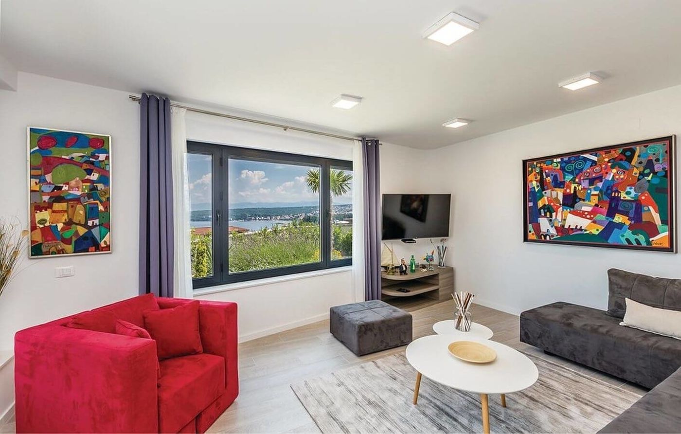 Luxury Apartment, 2 Bedrooms, Sea View, Ground Floor | Living room | Flat-screen TV