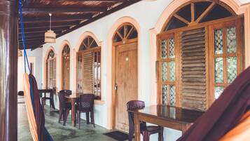 Basic Double Room, 1 Double Bed, Courtyard View | Terrace/patio