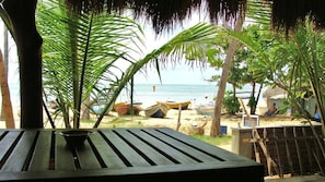 On the beach - Rupa's Hotel Arugambay (Arugam Bay)