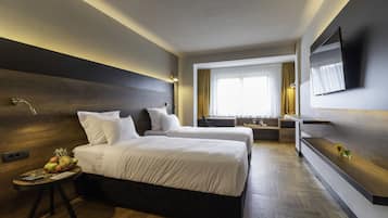 Standard Room with River view | 1 phòng ngủ, bộ đồ giường kháng dị ứng, két bảo mật tại phòng, bàn