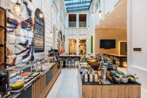 Buffet déjeuner (15 EUR par personne)