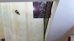 Comfort Suite, 1 Queen Bed | Living room - Maria hostel (Yerevan)