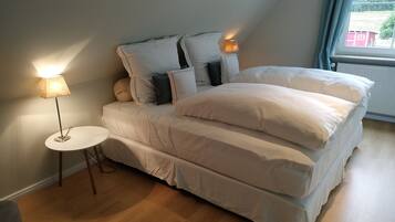 Desk, free WiFi, bed sheets