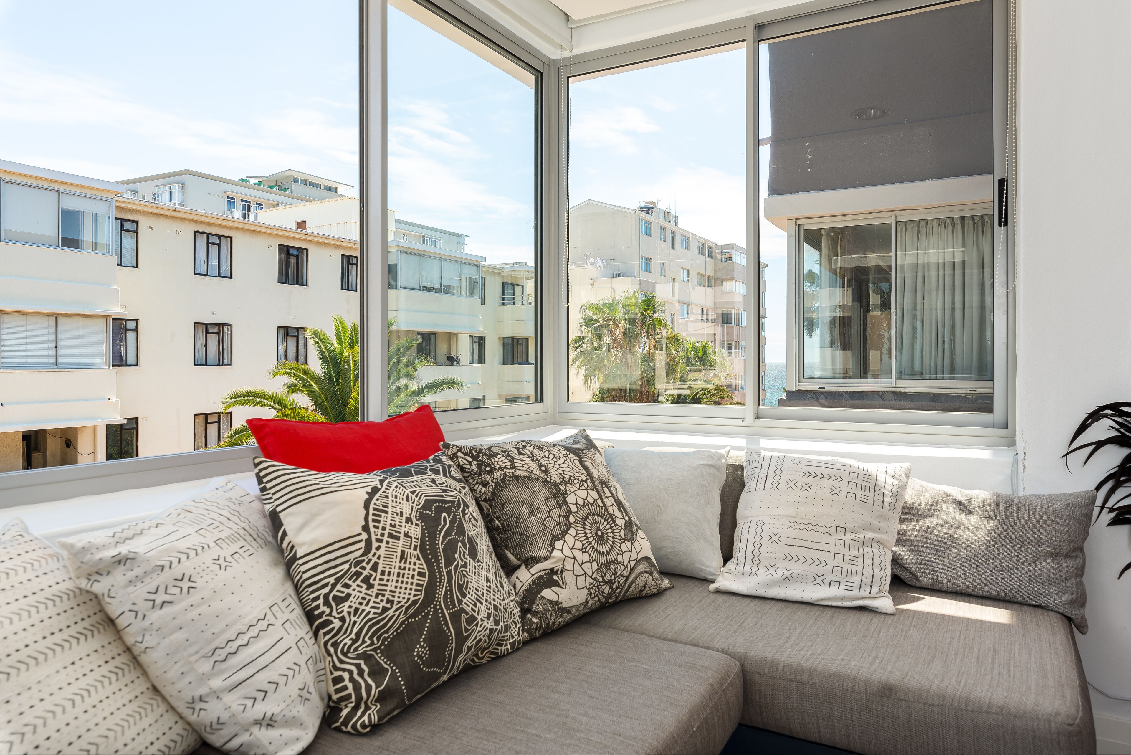 Căn hộ Premier, nhiều giường, quang cảnh núi | Khu phòng khách | TV màn hình phẳng, Netflix 