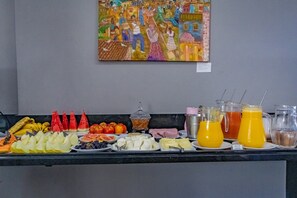 Petit déjeuner buffet compris tous les jours