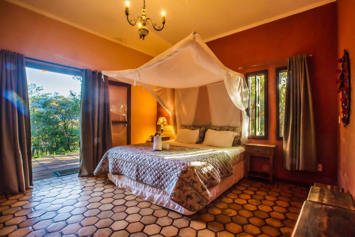5 bedrooms, minibar, blackout curtains, free WiFi