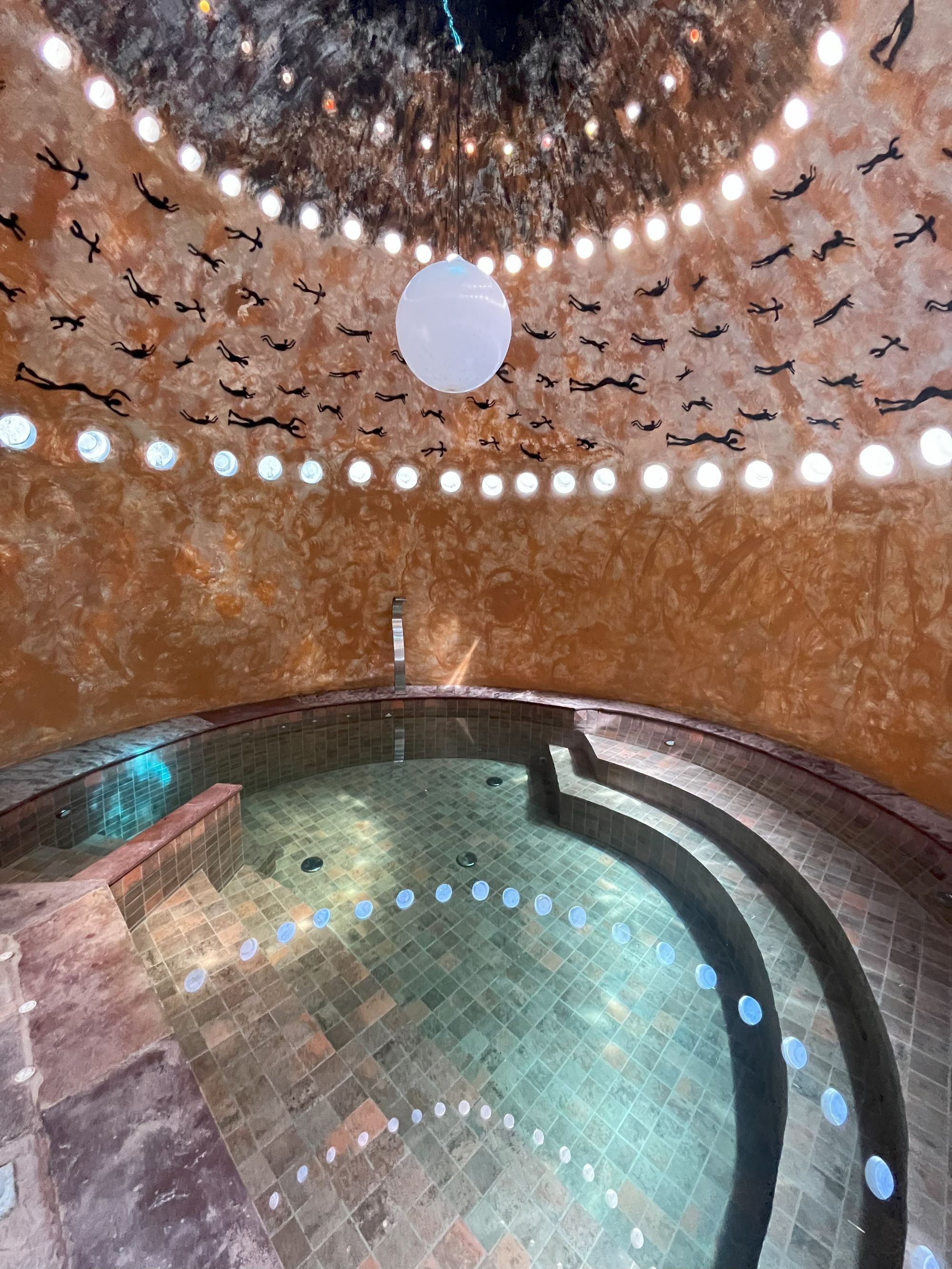 Hotstone-massages, diepe bindweefselmassages, zwangerschapsmassages