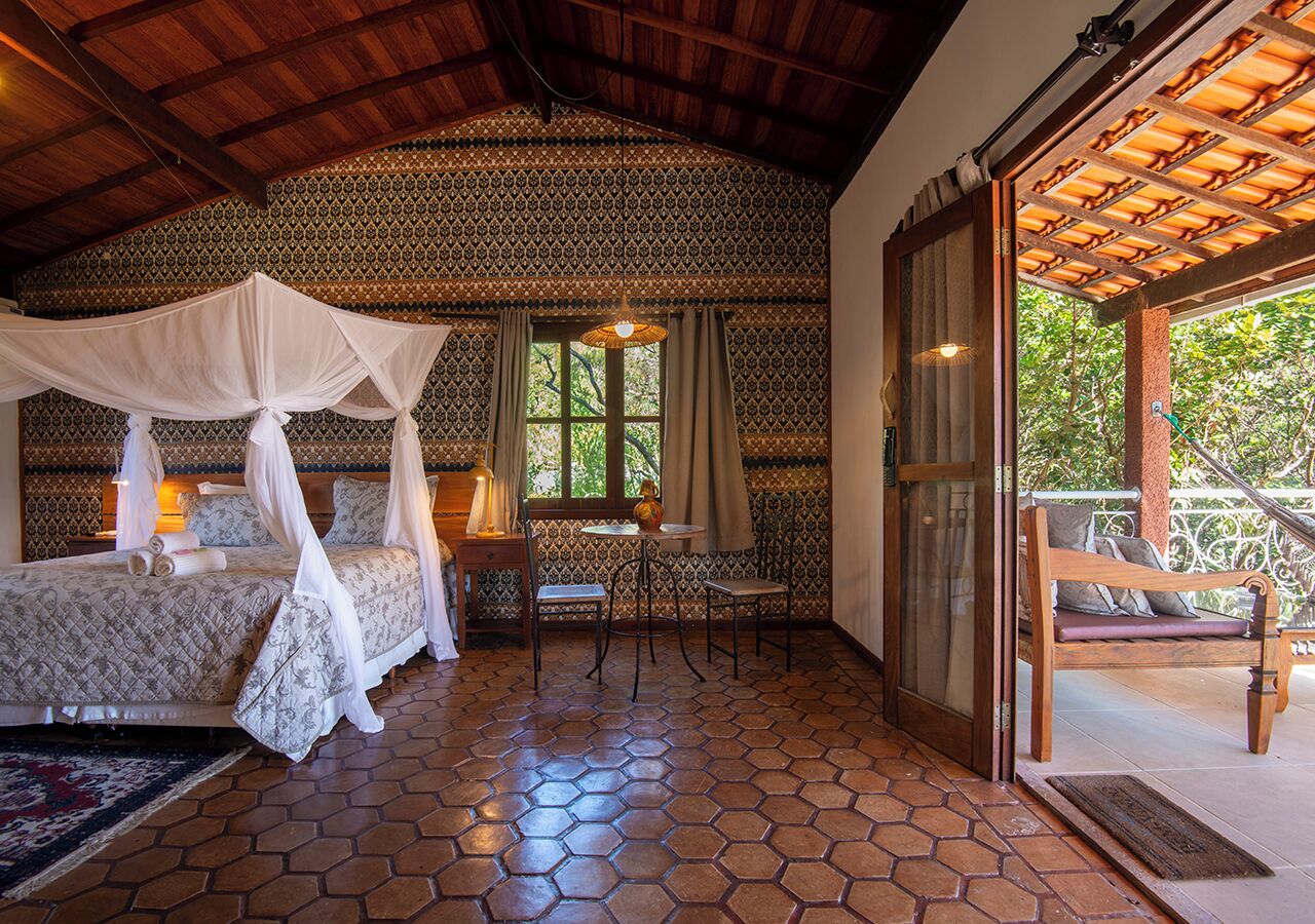 Double Room (Capao do Vale 18) | Minibar, blackout drapes, free WiFi, bed sheets