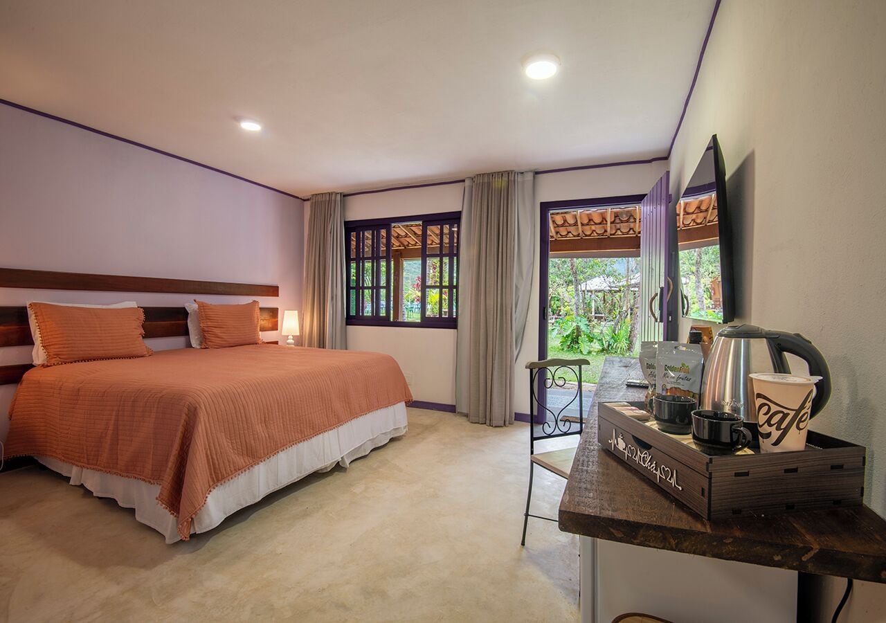 Apartment (Capao Grande) | Minibar, blackout curtains, free WiFi, bed sheets