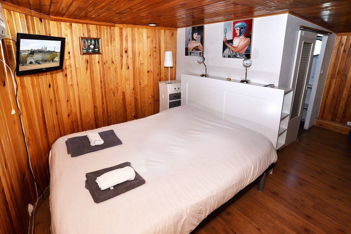 Studio, Terrace (La Timonerie) | 1 bedroom, individually decorated, individually furnished