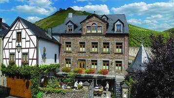 Bagian depan properti