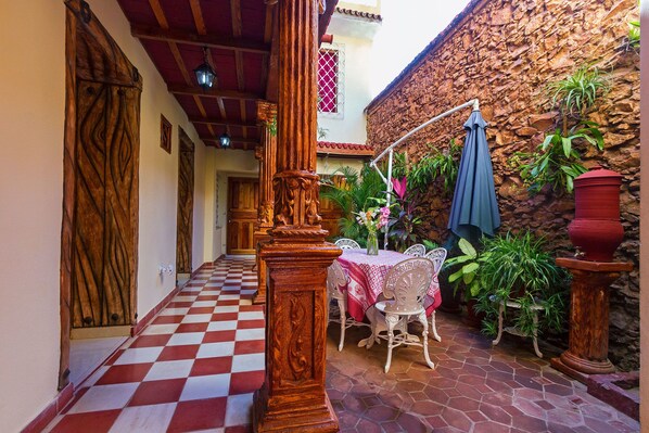 Daily local cuisine breakfast (USD 7.00 per person)