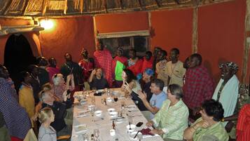 Breakfast, lunch and dinner served