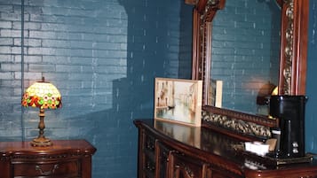 Deluxe Double Room, Courtyard View | Premium bedding, in-room safe, individually decorated