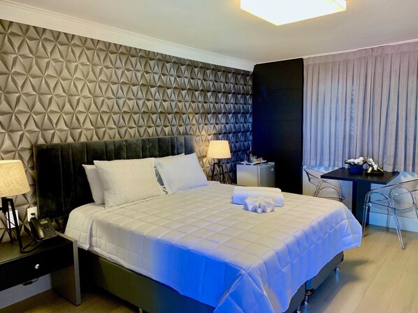 Minibar, in-room safe, free WiFi, bed sheets