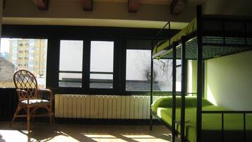 Traditionele slaapzaal, gemengd (1 bed in 4-Bed Dormitory Room) | Gratis wifi