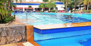 Apartment | Pool