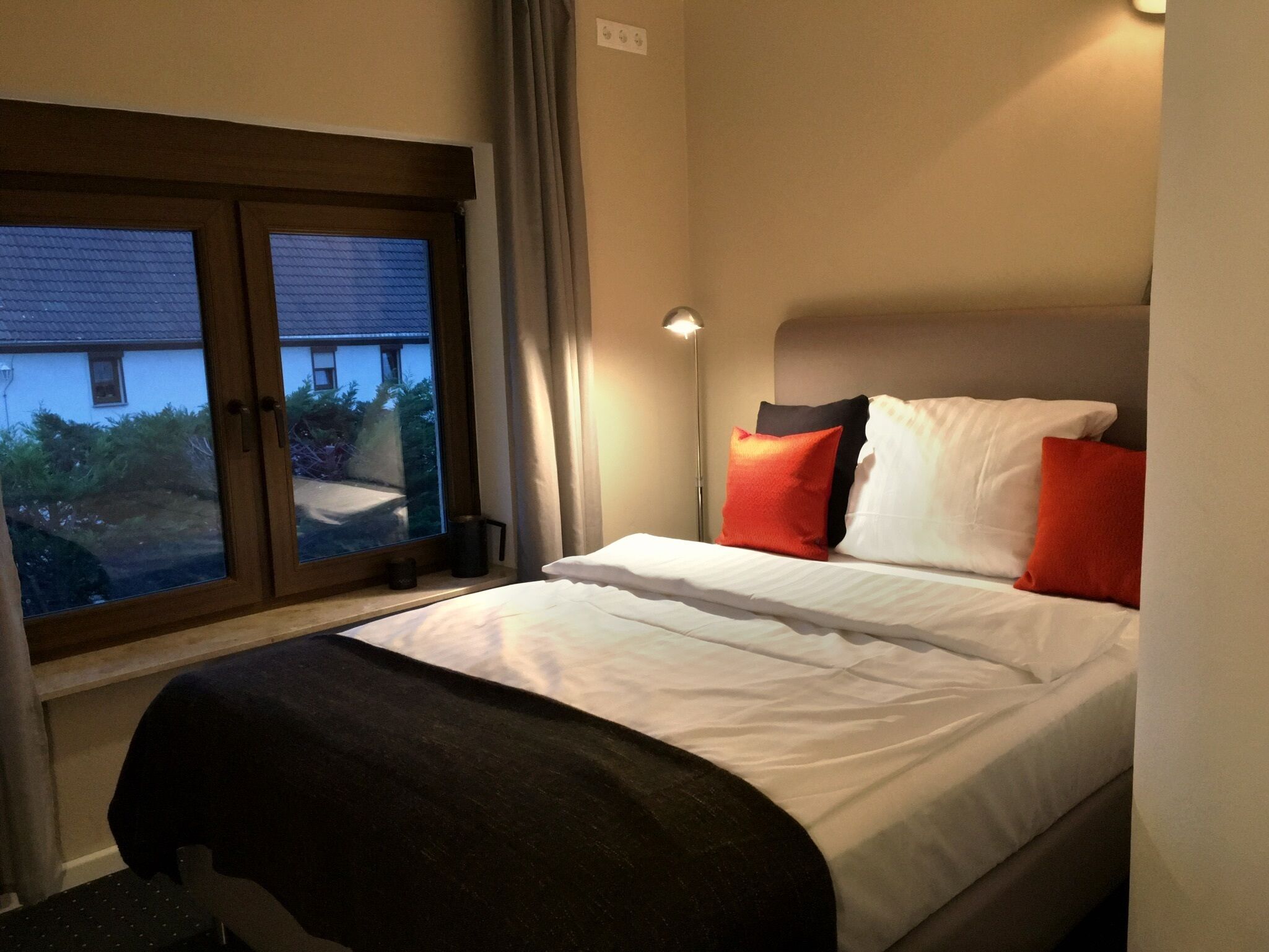 comfort single room | 1 bedroom, premium bedding, memory-foam beds, individually decorated