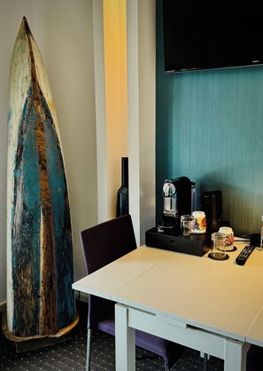 Habitación doble Confort | Ropa de cama de alta calidad y camas con efecto memoria 