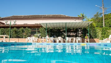 Udendørs pool