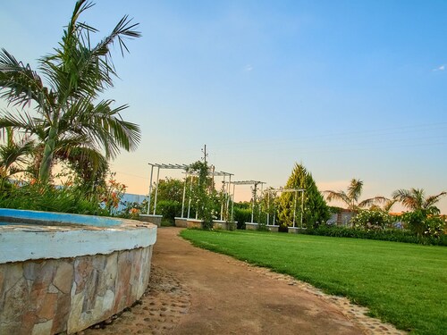 Bradley Gardens Lodge