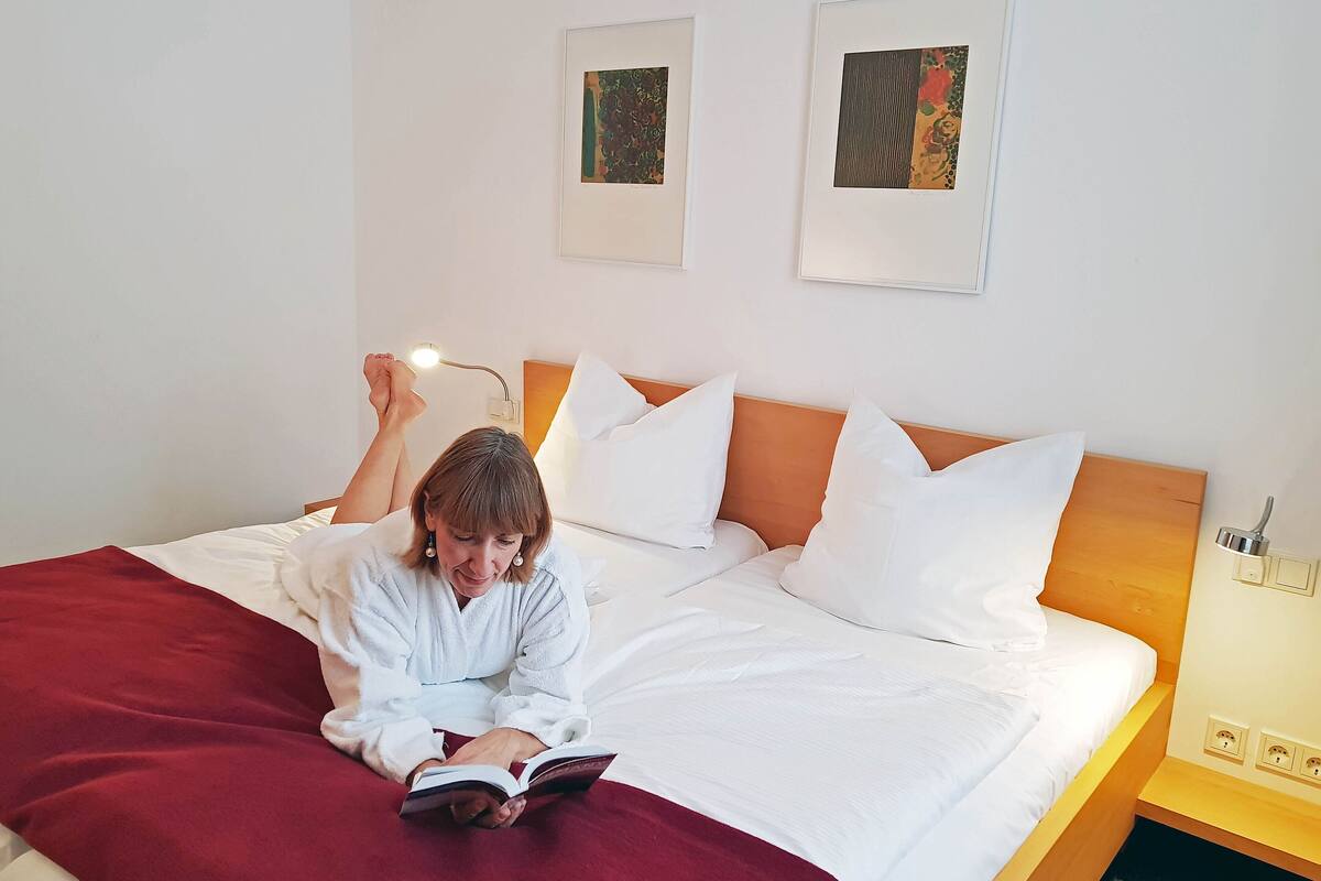 standard double room, 1 double bed | hypo-allergenic bedding, desk, laptop workspace, blackout curtains