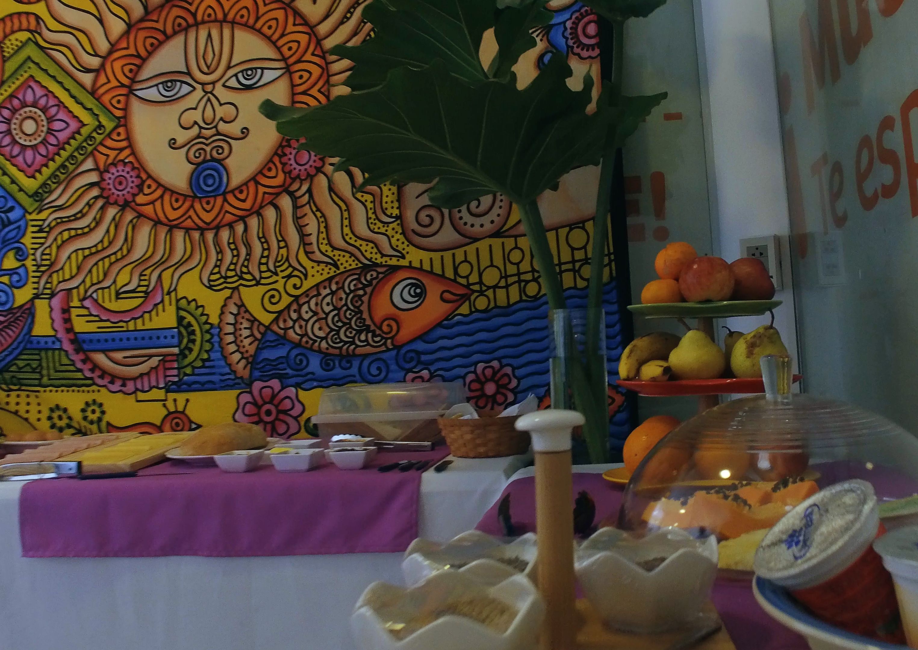 free daily continental breakfast