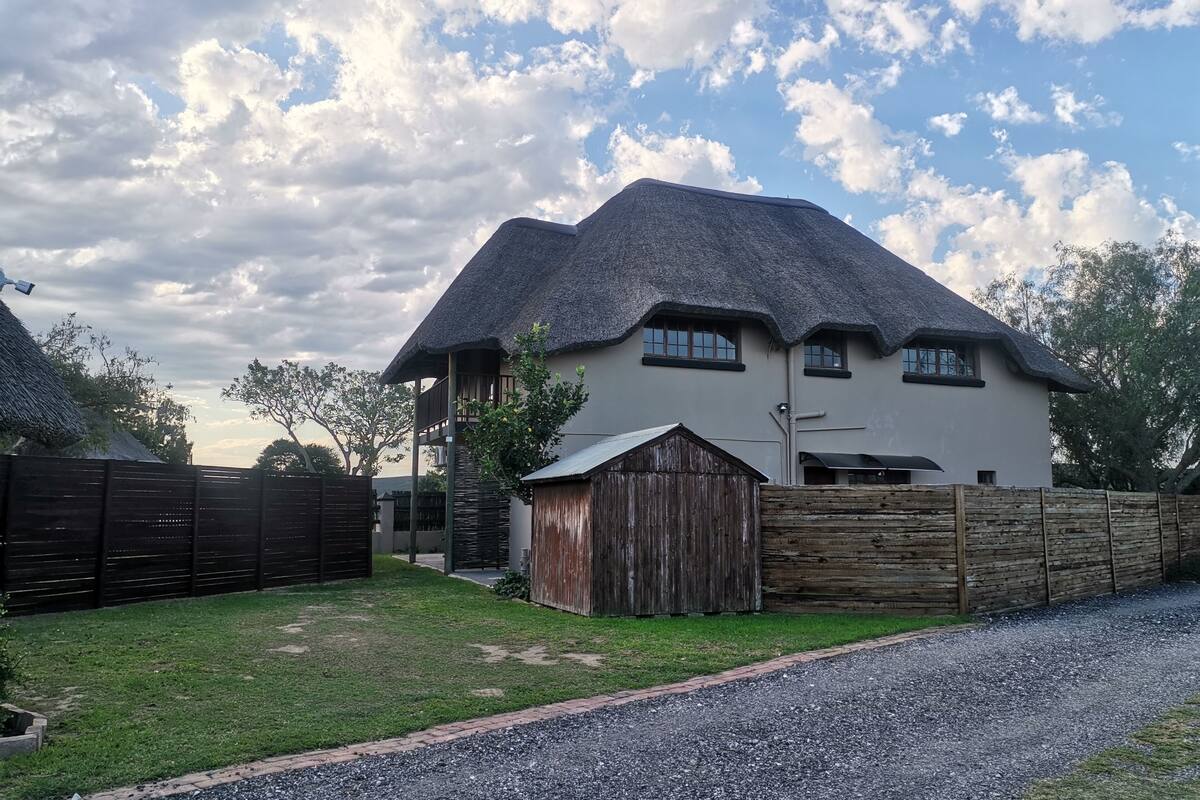 Davenport House self-catering | 2 soveværelser, premium-sengetøj, dundyner, Select Comfort-senge