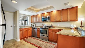 Condo, Multiple Beds, Canal View (2 Bedrooms) | Private kitchen | Full-size fridge, microwave, oven, stovetop