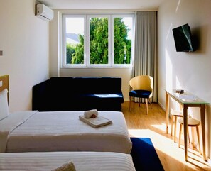 Chambre Deluxe avec lits jumeaux | Vue de la chambre