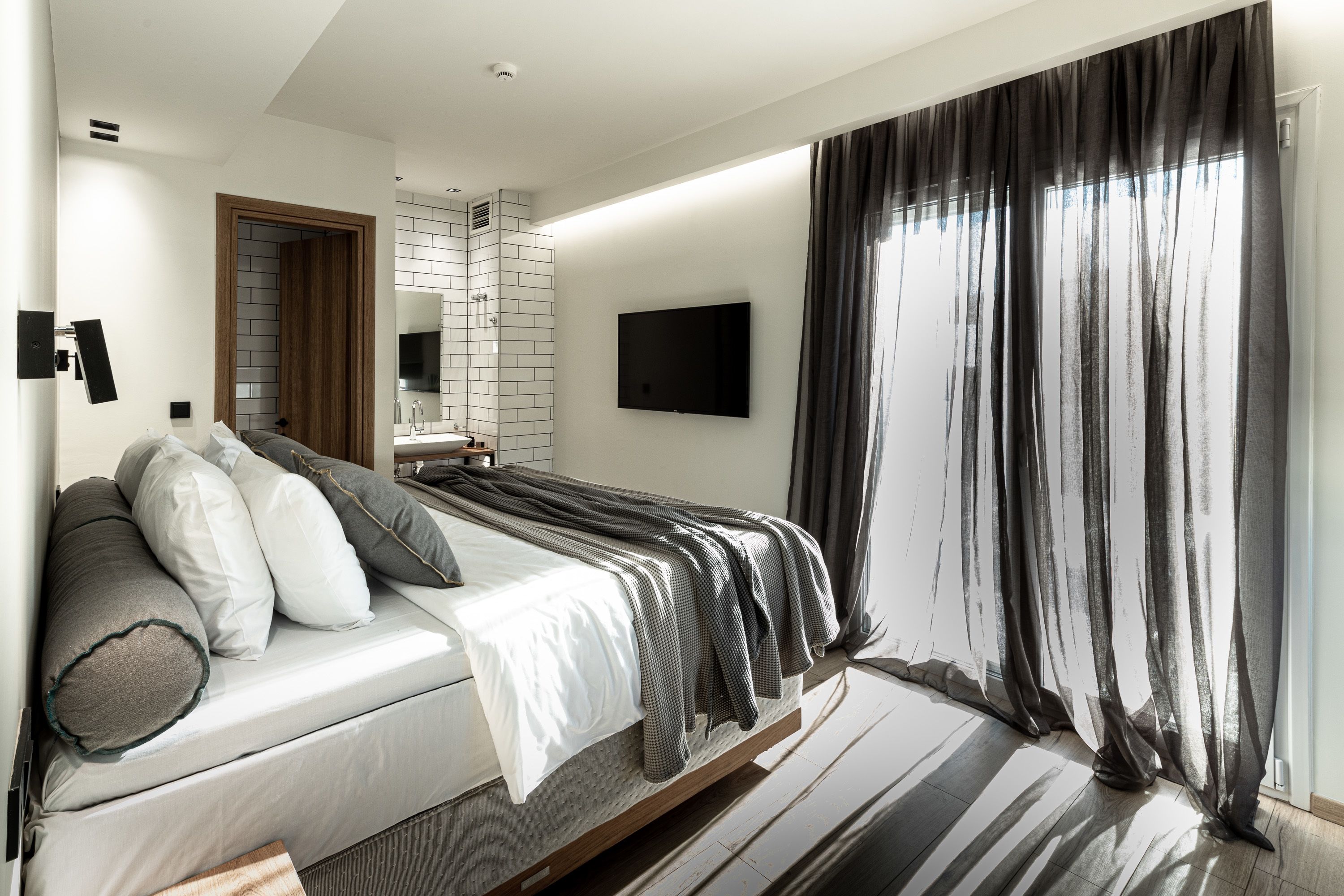 penthouse, hot tub, sea view | view from room