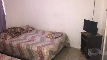 Premium bedding, in-room safe, individually decorated