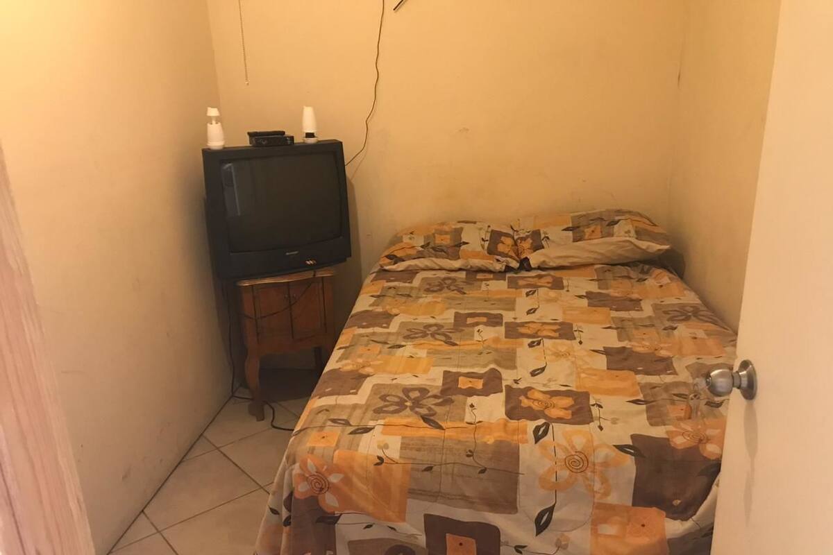 Comfort Room, 2 Double Beds, Shared Bathroom | Premium bedding, in-room safe, iron/ironing board, free WiFi