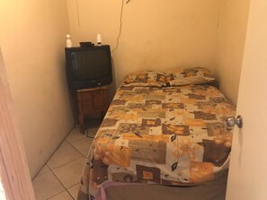 Comfort Room, 2 Double Beds, Shared Bathroom | Premium bedding, in-room safe, individually decorated