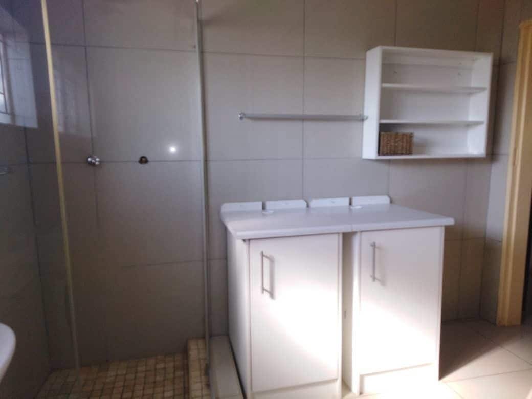 Standard Double Room | Bathroom | Free toiletries, towels