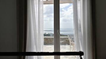 Superior Apartment, Sea View | Pemandangan dari bilik