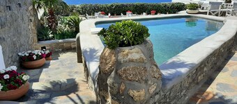 Kipos Villas and Suites