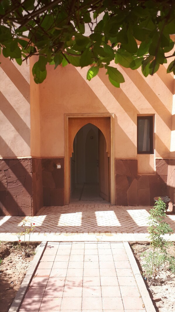 Pintu masuk interior