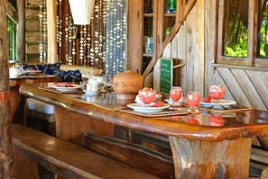 Free daily full breakfast - Pousada Shangri-lá (Itacaré)