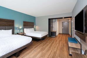 Room, 2 Queen Beds, Accessible (Roll-In Shower, Mobiity & Hearing) | Hypo-allergenic bedding, individually decorated, individually furnished - Tru by Hilton Knoxville North I75 (Knoxville)